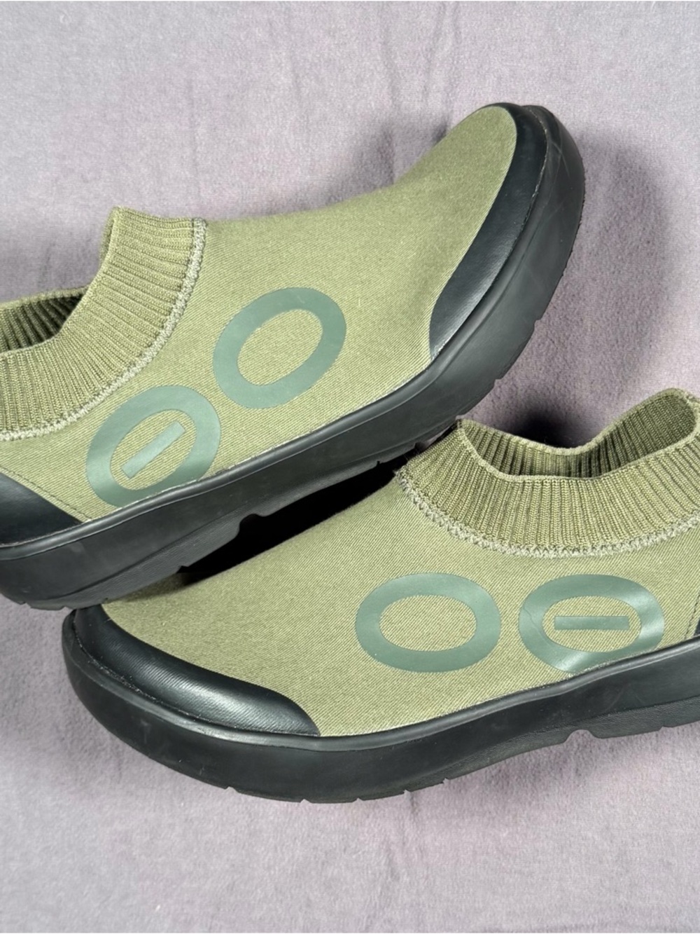 OOFOS Men’s Eezee Knit Olive/Black 10.5